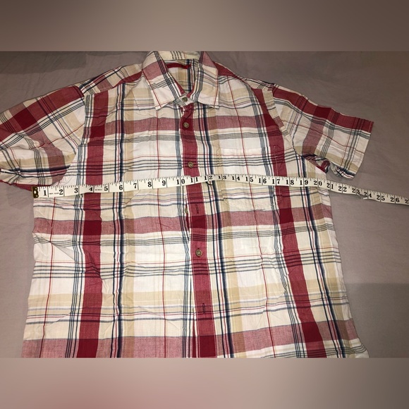 Men’s Short Sleeves Shirt; Size “M” - Picture 3 of 10